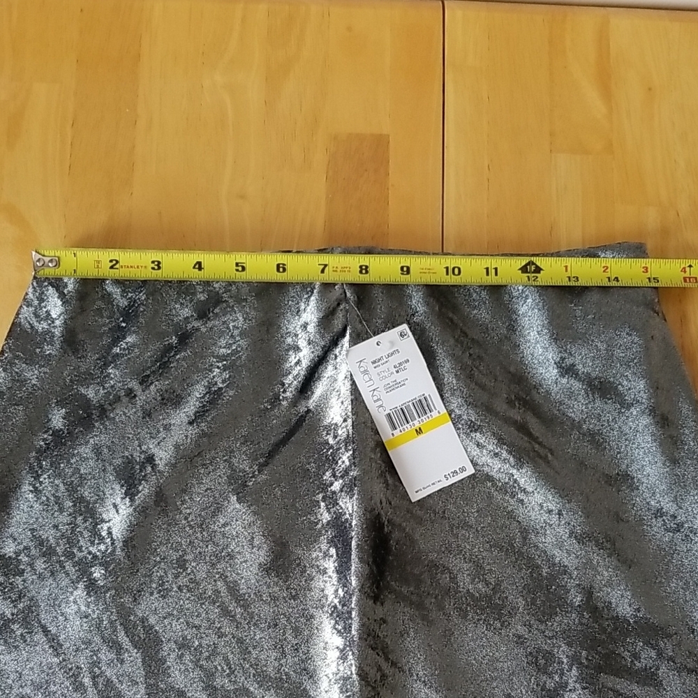 Karen Kane Night Lights Metallic Midi Skirt - Picture 13 of 15